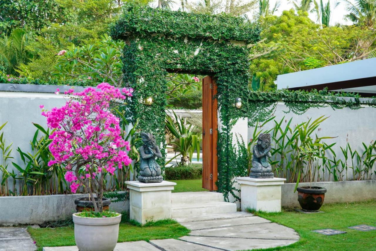 Kimana Villa Manggis Extérieur photo